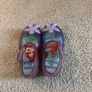 Barely worn Little Mermaid Mini Melissa Shoes Size 8